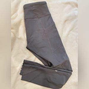 Grey Lululemon Leggings scalloped detail